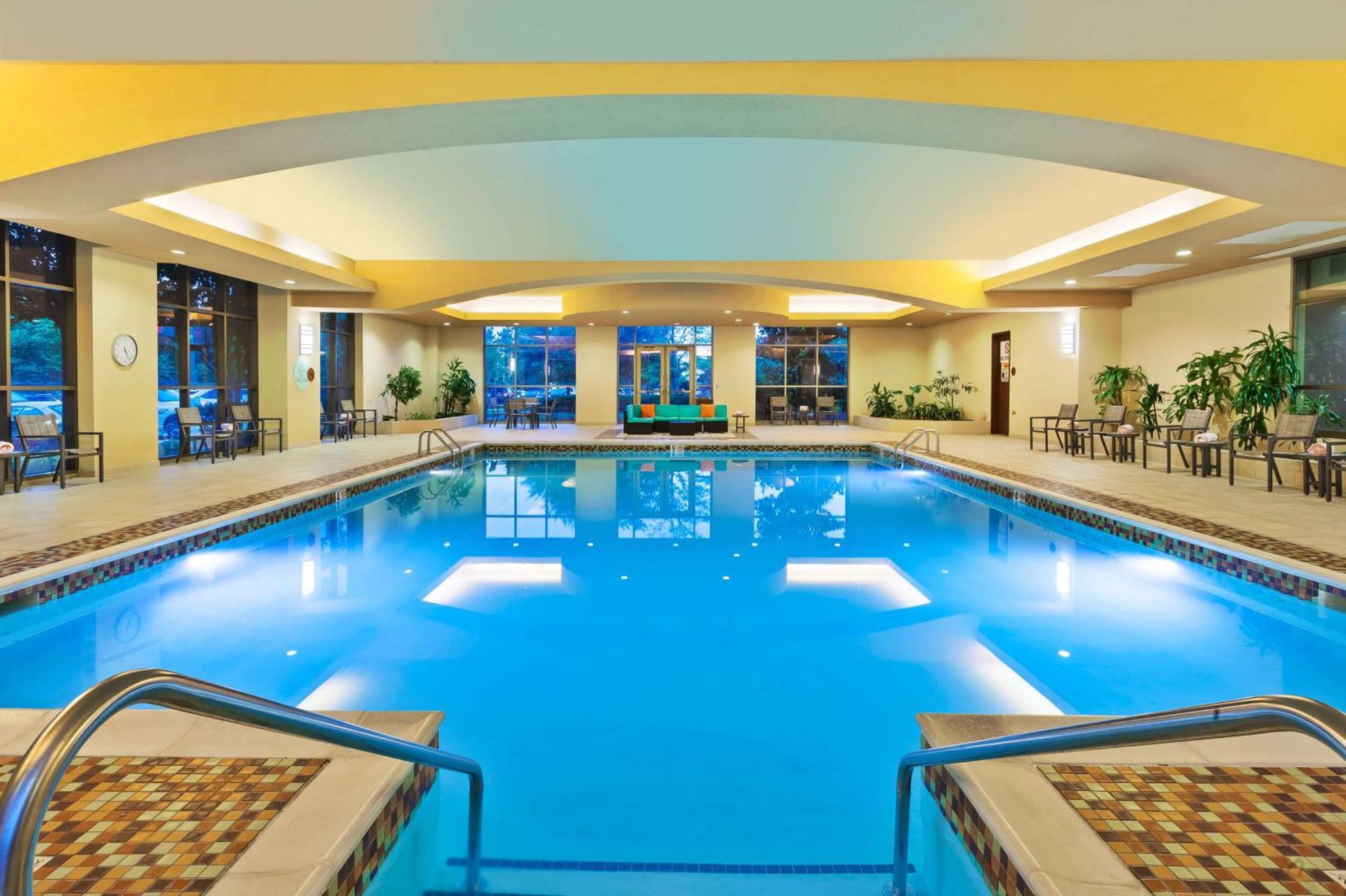 Embassy Suites Murfreesboro - Hotel & Conference Center Экстерьер фото