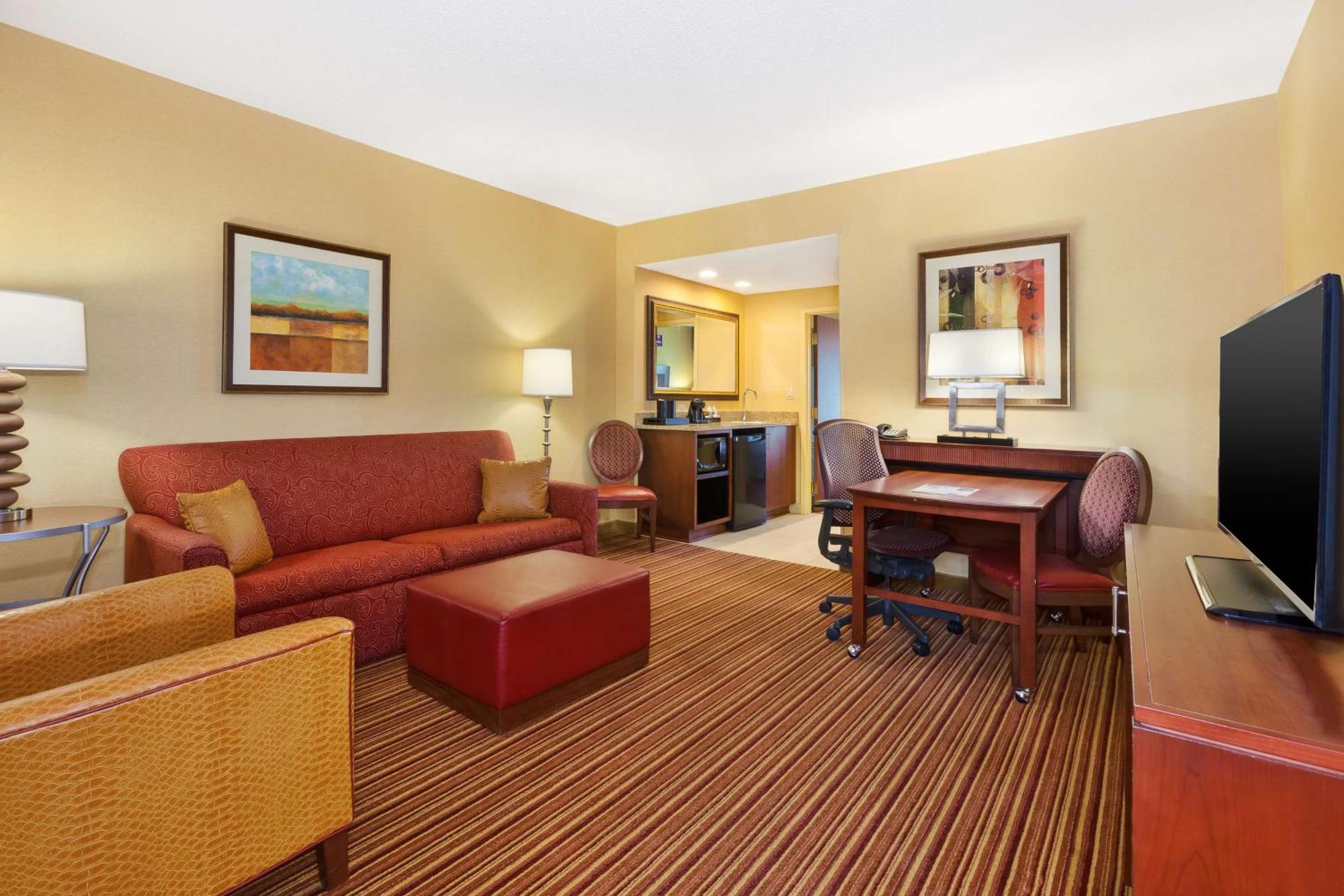 Embassy Suites Murfreesboro - Hotel & Conference Center Экстерьер фото